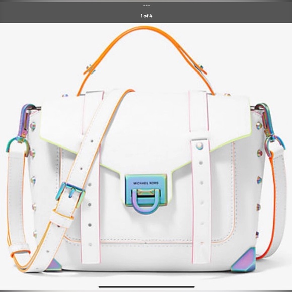 Meet your Posher, Jennifer - Picture 4 of 6